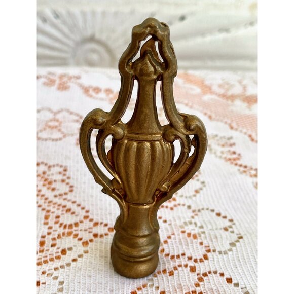 Vintage 1930s Cast metal Gold Lamp Finial Urn Shape 3 3/8" - Picture 10 of 10